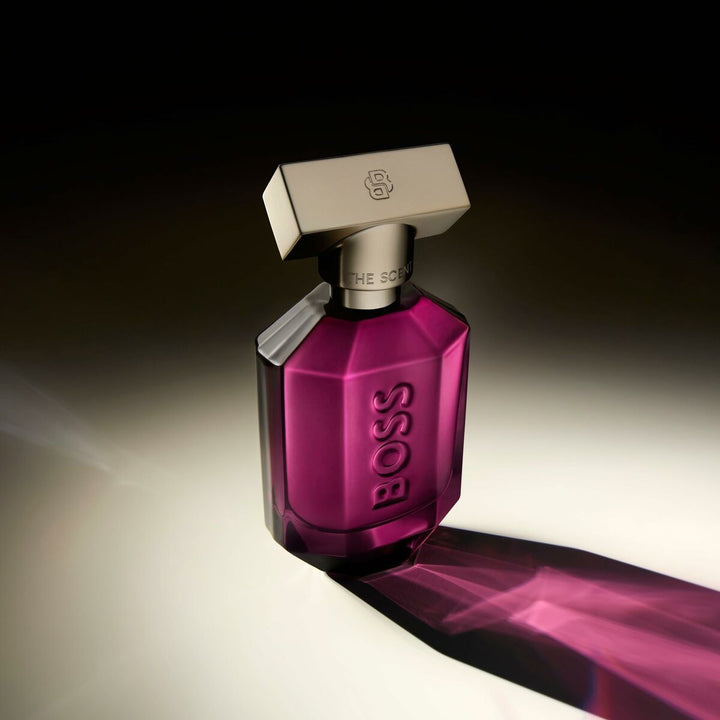 THE SCENT FOR HER MAGNETIC • BOSS (HUGO BOSS) • 50 ml • Eau de parfum pour femme  Scentia : Parfums et fragrances