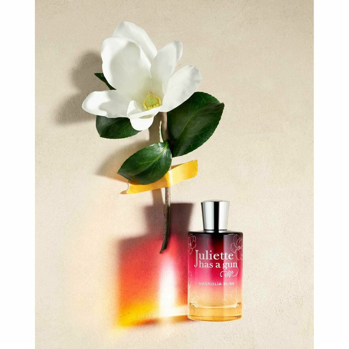 MAGNOLIA BLISS • Juliette has a gun • 100 ml • Eau de parfum pour femme/unisexe, vaporisateur/natural spray  Scentia : Parfums et fragrances
