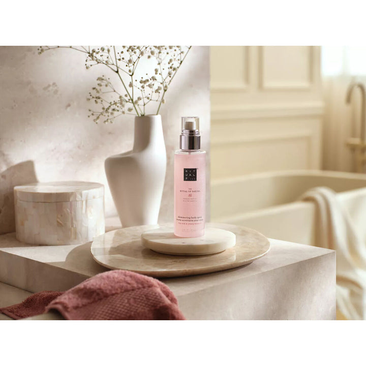 THE RITUAL OF SAKURA • RITUALS • 150 ml • Brume parfumée unisexe, spray rafraîchissant corps et cheveux  Scentia : Parfums et fragrances