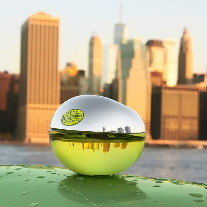 BE DELICIOUS - EAU DE PARFUM • DKNY - DONNA KARAN New York • 100 ml • Eau de parfum pour femme, vaporisateur/spray  Scentia : Parfums et fragrances