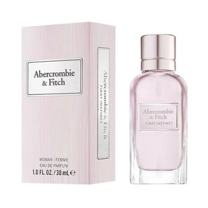 FIRST INSTINCT Woman • Abercrombie & Fitch • 30 ml • Eau de parfum pour femme  Scentia : Parfums et fragrances