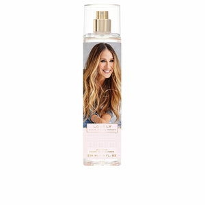 LOVELY - Brume parfumée • Sarah Jessica Parker • 236 ml • Brume parfumée pour le corps / Body mist  Scentia : Parfums et fragrances