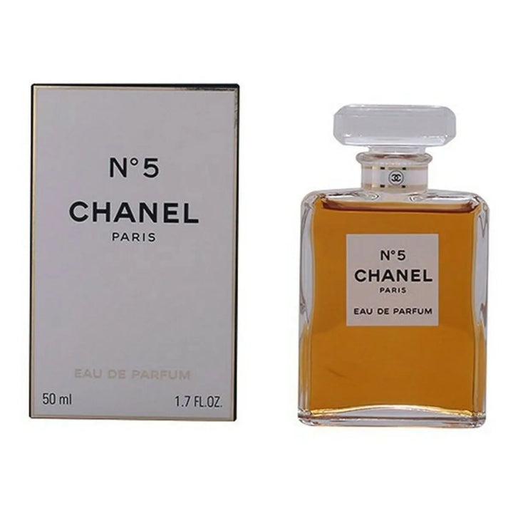 N°5 DE CHANEL EAU DE PARFUM pour femme • CHANEL, Paris  Scentia : Parfums et fragrances